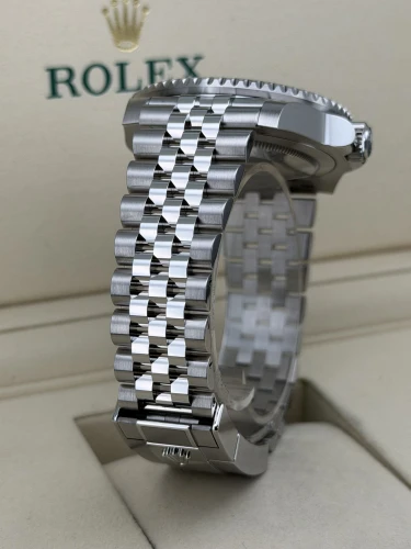 Rolex GMT-Master II 126710GRNR 40mm ‘Bruce Wayne’ 2026