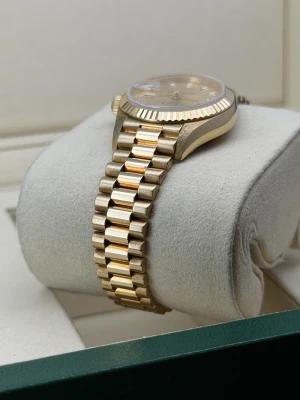 Rolex Ladies Datejust 69178 26mm Champagne Diamond Dial 1990