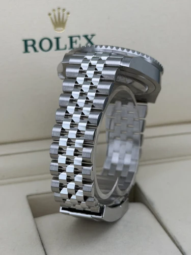 Rolex GMT-Master II 126710GRNR 40mm ‘Bruce Wayne’ 2026